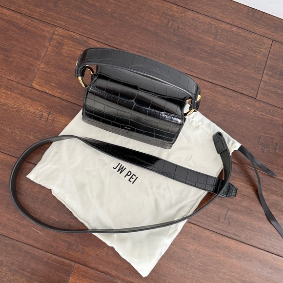 THE FAE TOP HANDLE BAG - BLACK CROC - Picture 8 of 9